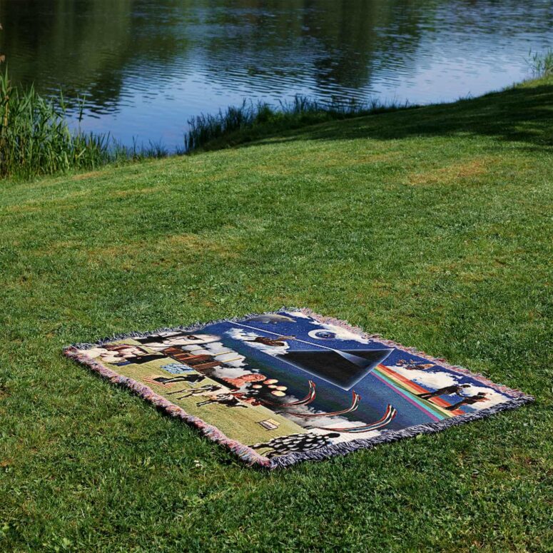 Pink Floyd DSOTM WYWH Division Bell Pulse Animal Collage Album Woven Blanket