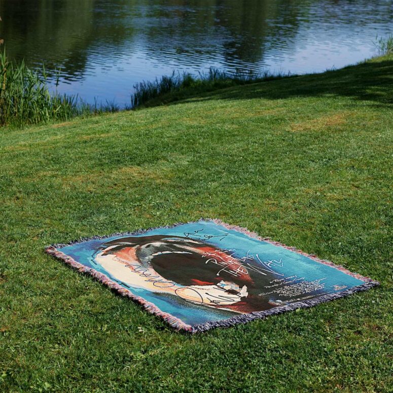 Pink Floyd Screaming Face Signed Mini Waters Geldof and Parker Woven Blanket Pink Floyd Screaming Face Signed Mini Waters Geldof and Parker Woven Blanket