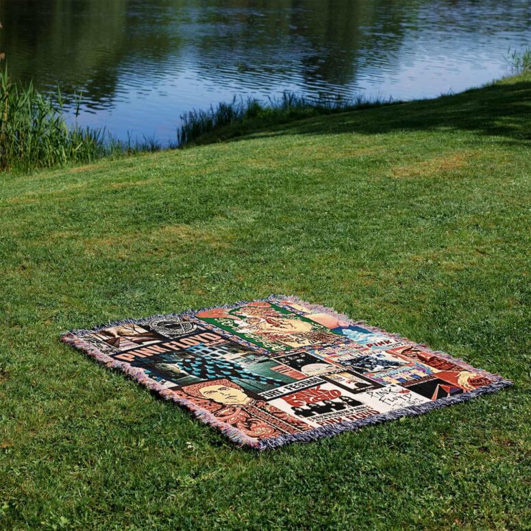 Pink Floyd Vintage Rock Concert Woven Blanket Pink Floyd Vintage Rock Concert Woven Blanket