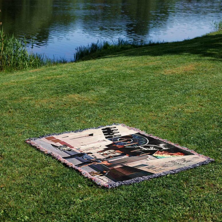 WYWH Pulse Animals DSOTM Pink Floyd Album Woven Blanket