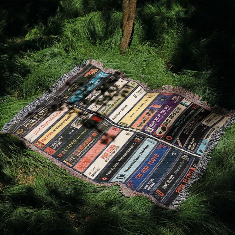 34 Album Cassette Pink Floyd Woven Blanket