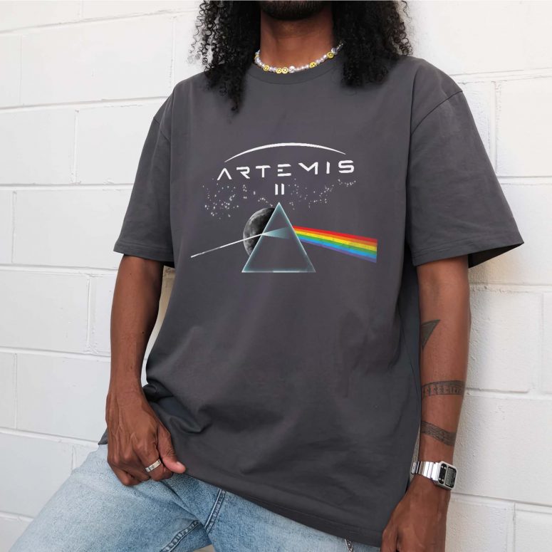 Pink Floyd Shirt - Artemis II Dark Side of the Moon Trendy 2026 Pink Floyd Shirt - Artemis II Dark Side of the Moon Trendy 2026