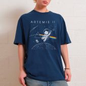 Pink Floyd Shirt - Funny Cat Astronaut Artemis 2 Dark Side Of The Moon