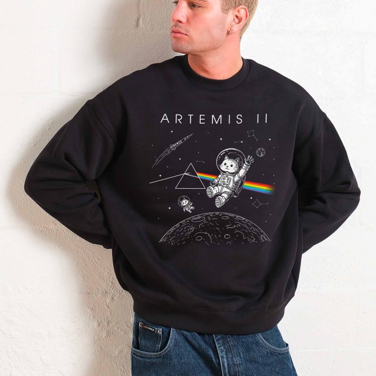 Pink Floyd Shirt - Funny Cat Astronaut Artemis 2 Dark Side Of The Moon