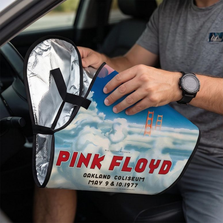 Pink Floyd Auto Sun Shade - Pink Floyd Oakland Coliseum Poster