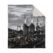 Pink Floyd Fleece Blanket - Animals 2018 Remix