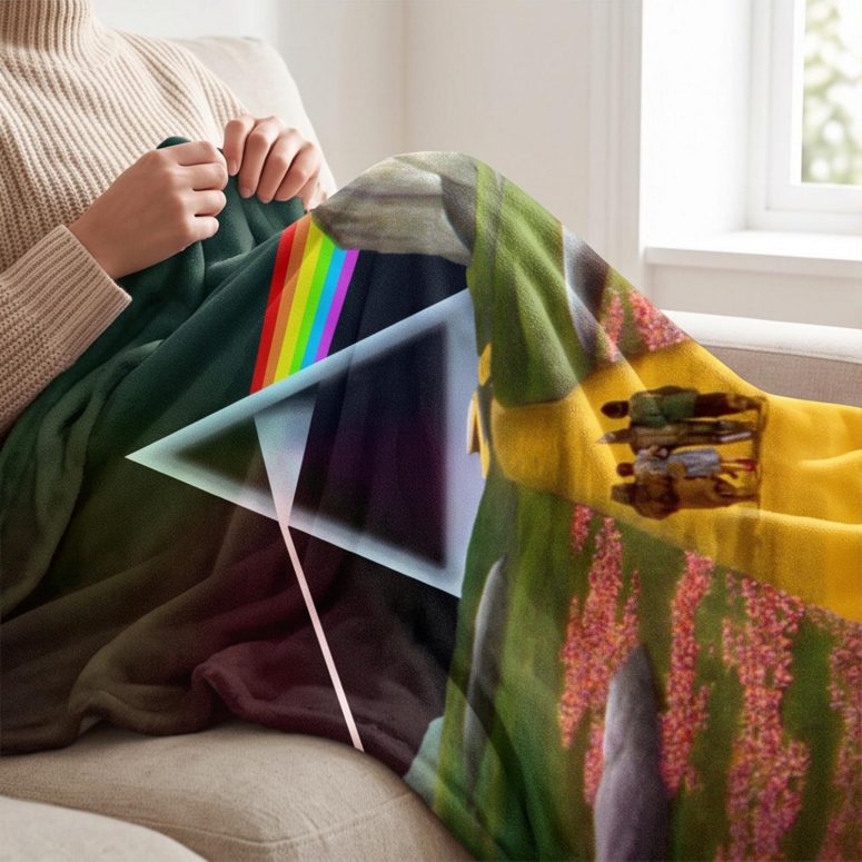 Pink Floyd Fleece Blanket - Dark Side of the Rainbow x Wizard of Oz at The Logan Theatre
