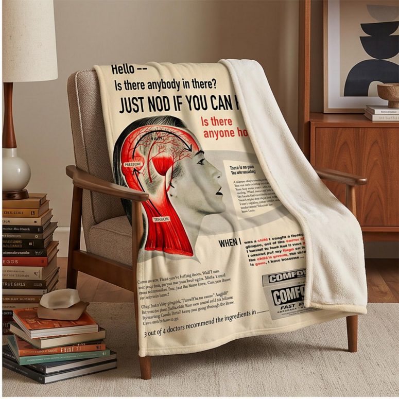 Pink Floyd Fleece Blanket - Hello Is There Anybody In There