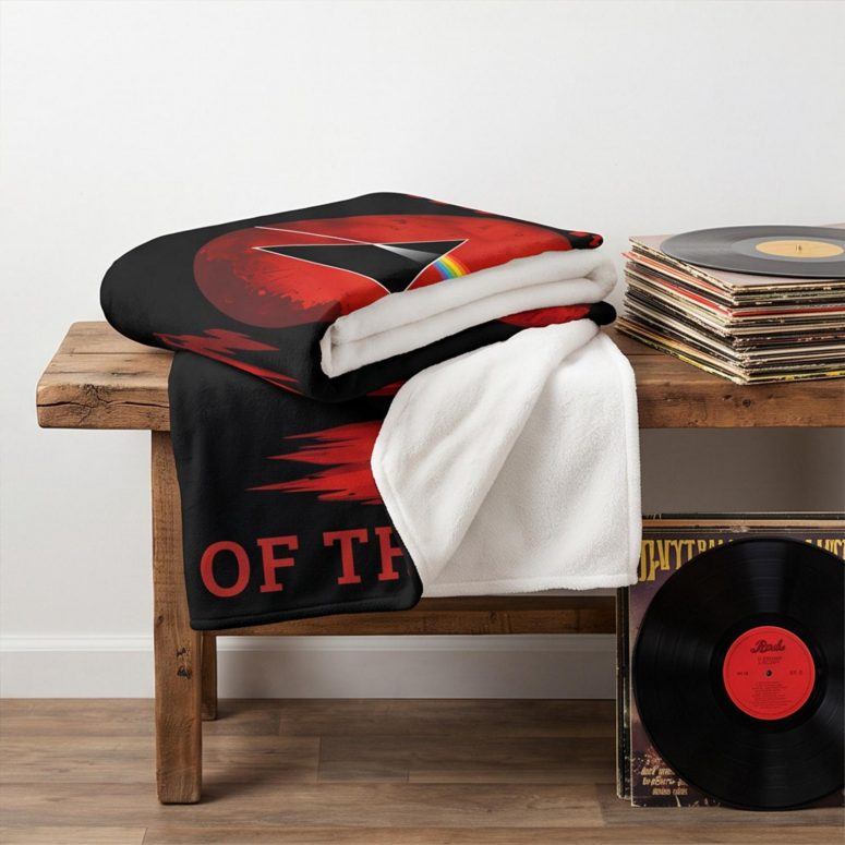Pink Floyd Fleece Blanket - I’ll see you on the Dark Side Pink Floyd Fleece Blanket - I’ll see you on the Dark Side