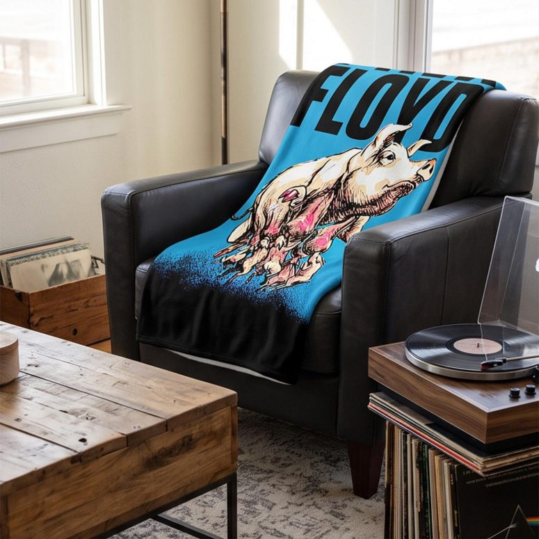 Pink Floyd Fleece Blanket - Pink Floyd Dallas Texas 1994 Concert
