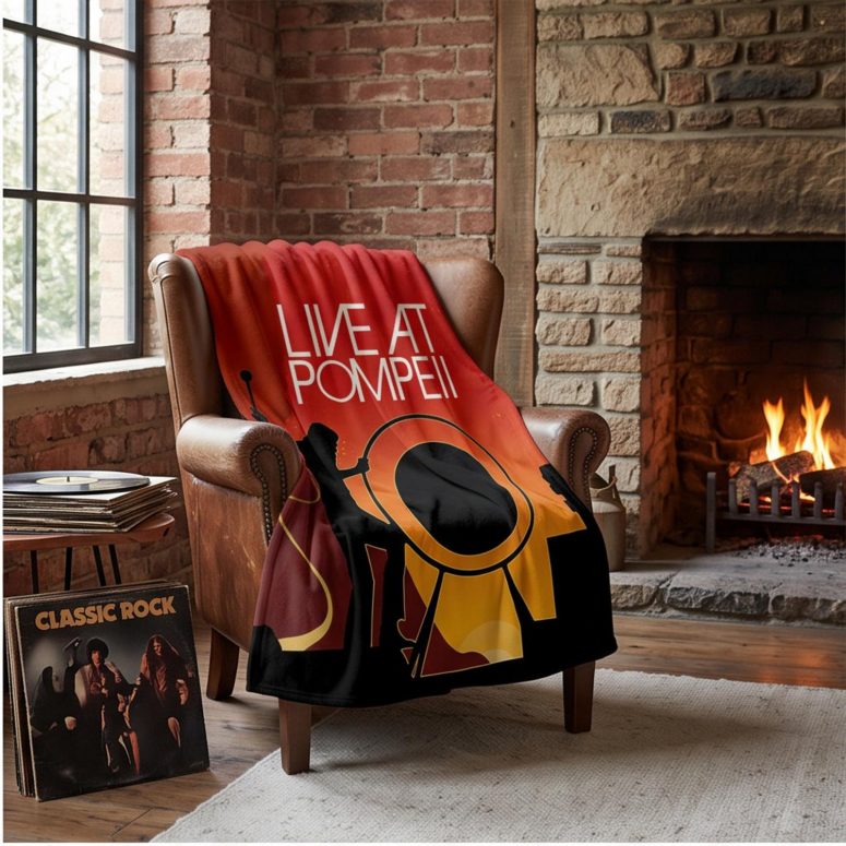 Pink Floyd Fleece Blanket - Pink Floyd Live At Pompeii Pink Floyd Fleece Blanket - Pink Floyd Live At Pompeii