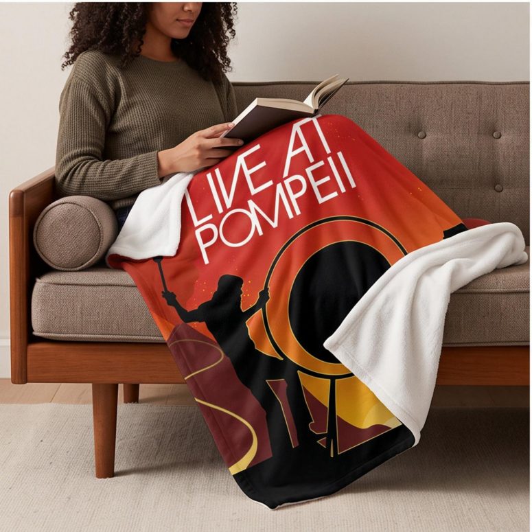Pink Floyd Fleece Blanket - Pink Floyd Live At Pompeii Pink Floyd Fleece Blanket - Pink Floyd Live At Pompeii