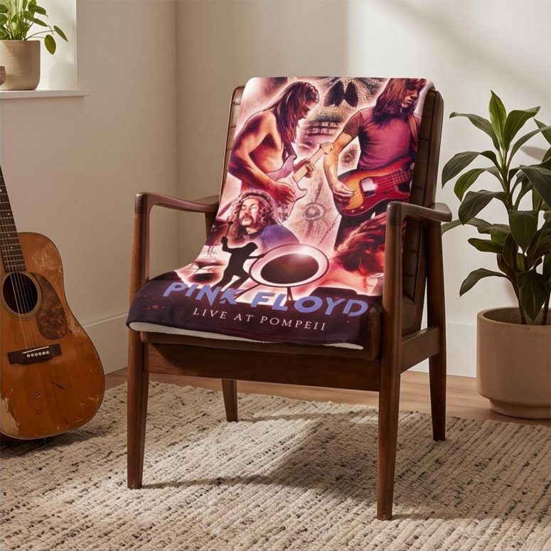 Pink Floyd Fleece Blanket - Pink Floyd Live At PomPeii Illustration Pink Floyd Fleece Blanket - Pink Floyd Live At PomPeii Illustration