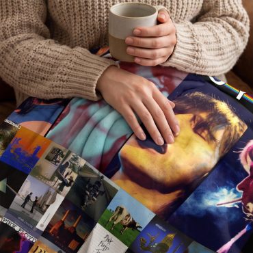 Pink Floyd Fleece Blanket - Retro DSOTM Members