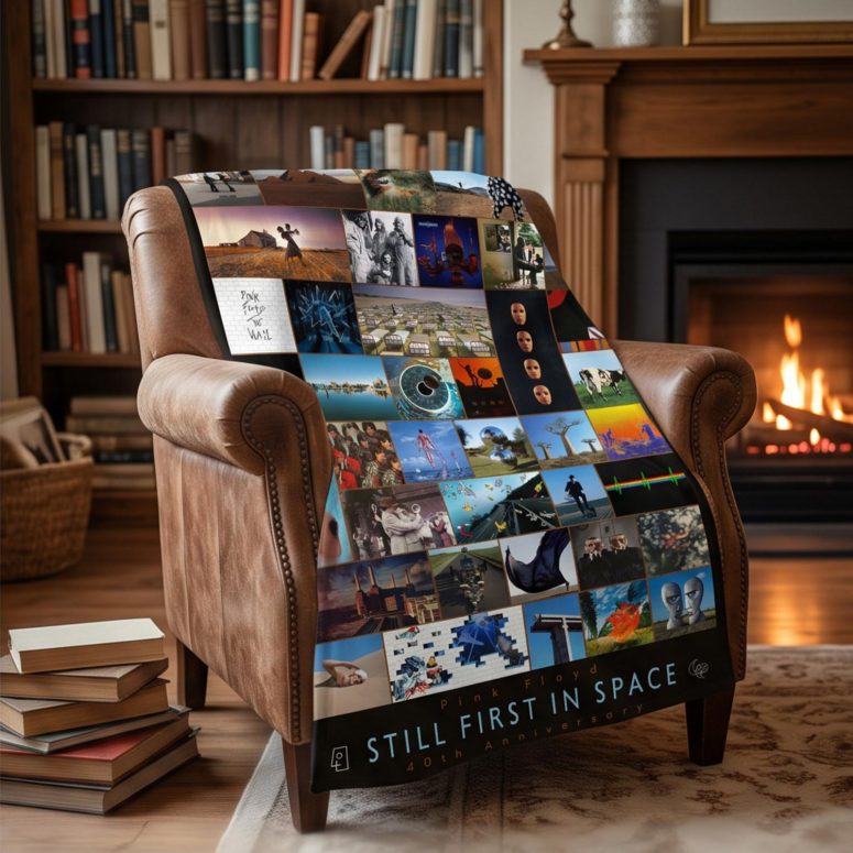 Pink Floyd Fleece Blanket - Still First In Space 40th Anniversary Pink Floyd Fleece Blanket - Still First In Space 40th Anniversary