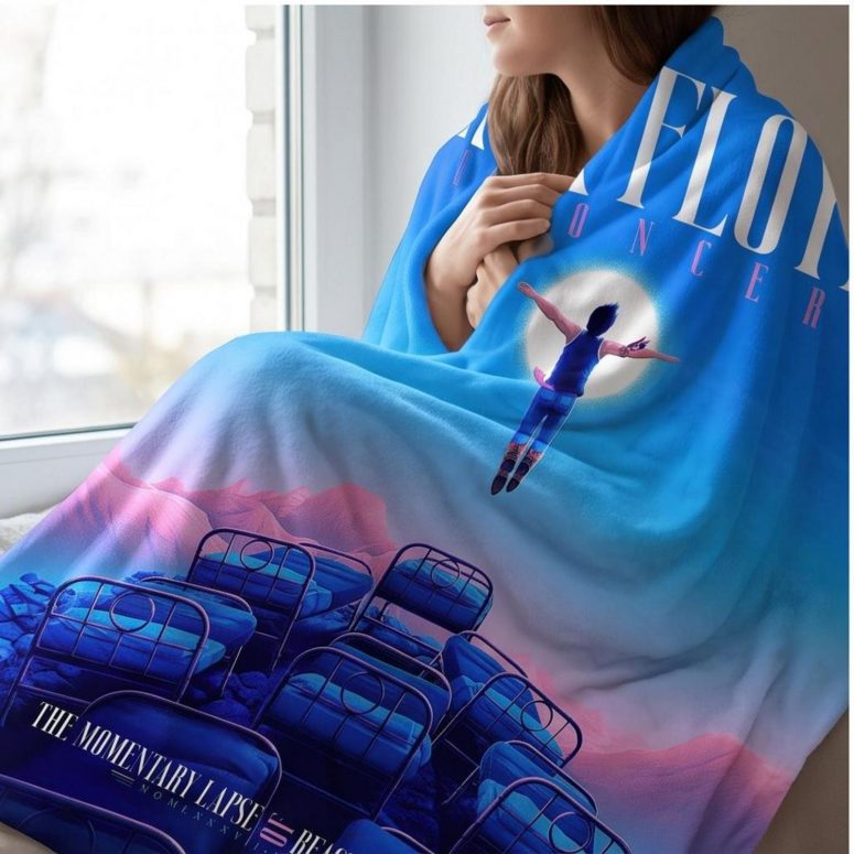 Pink Floyd Fleece Blanket - The Momentary Lapse Of Reason Tour Pink Floyd Fleece Blanket - The Momentary Lapse Of Reason Tour