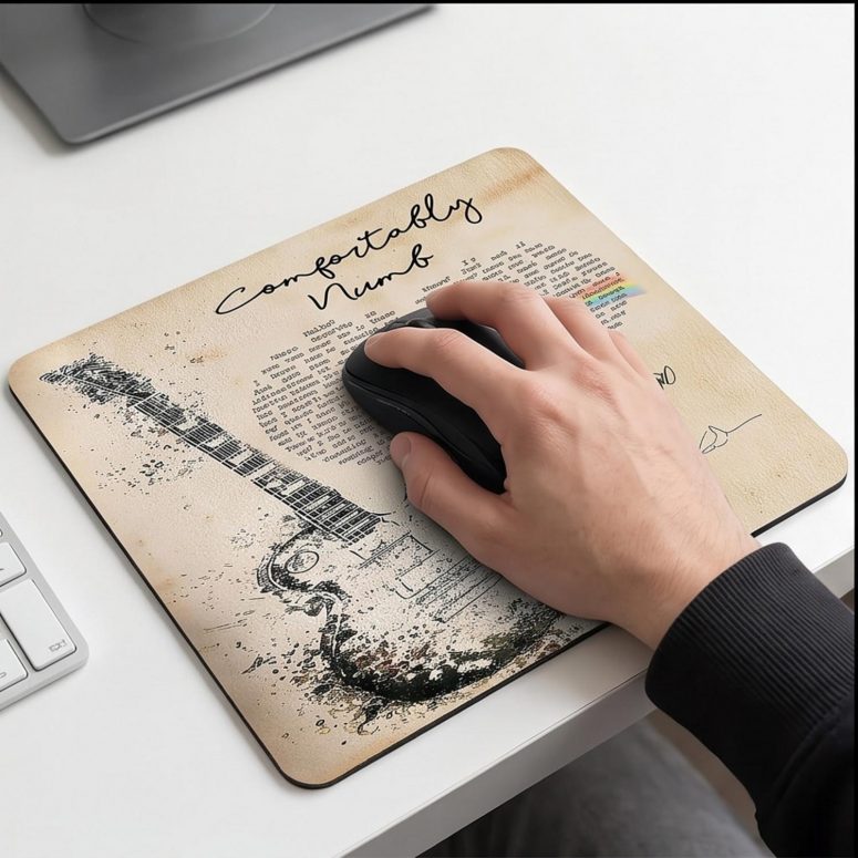 Pink Floyd Mousepad - Comfortably Numb Lyrics Band Signatures