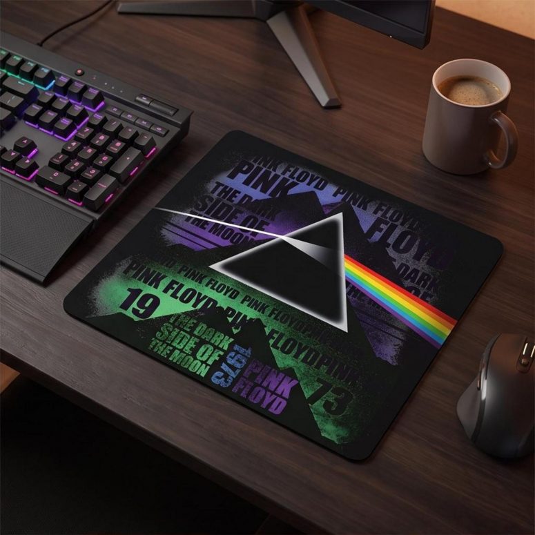 Pink Floyd Mousepad - Dark Side of The Moon 1973 Pyramid Prims Pink Floyd Mousepad - Dark Side of The Moon 1973 Pyramid Prims