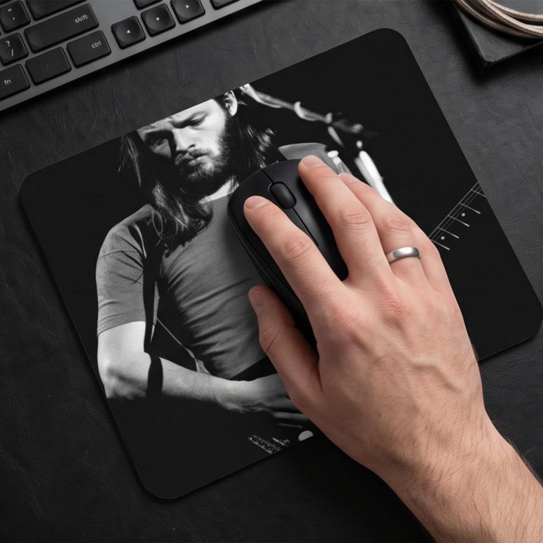 Pink Floyd Mousepad - David Gilmour Live In Concert 1974 Pink Floyd Mousepad - David Gilmour Live In Concert 1974