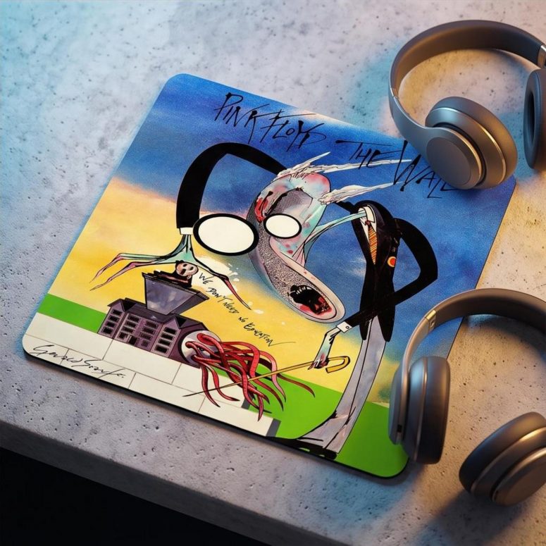 Pink Floyd Mousepad - We dont need no education The Wall