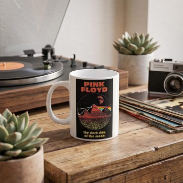 Pink Floyd Mug - DSOTM50 Pyramid