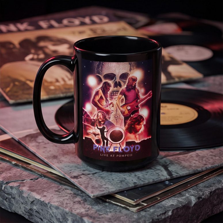 Pink Floyd Mug - Pink Floyd Live At PomPeii Illustration Pink Floyd Mug - Pink Floyd Live At PomPeii Illustration