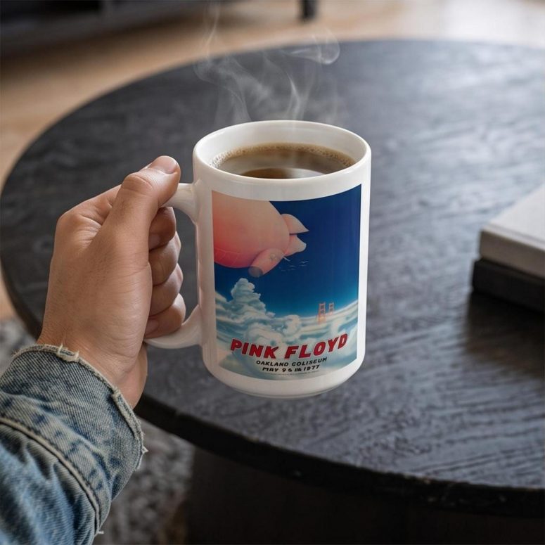 Pink Floyd Mug - Pink Floyd Oakland Coliseum Poster