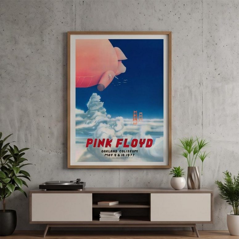 Pink Floyd Poster - Pink Floyd Oakland Coliseum Poster