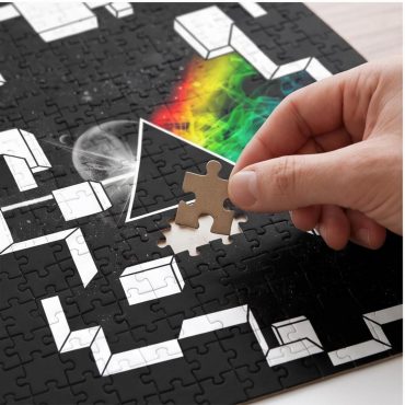 Pink Floyd Puzzle - Dark Side of the Moon Galaxy Break Wall
