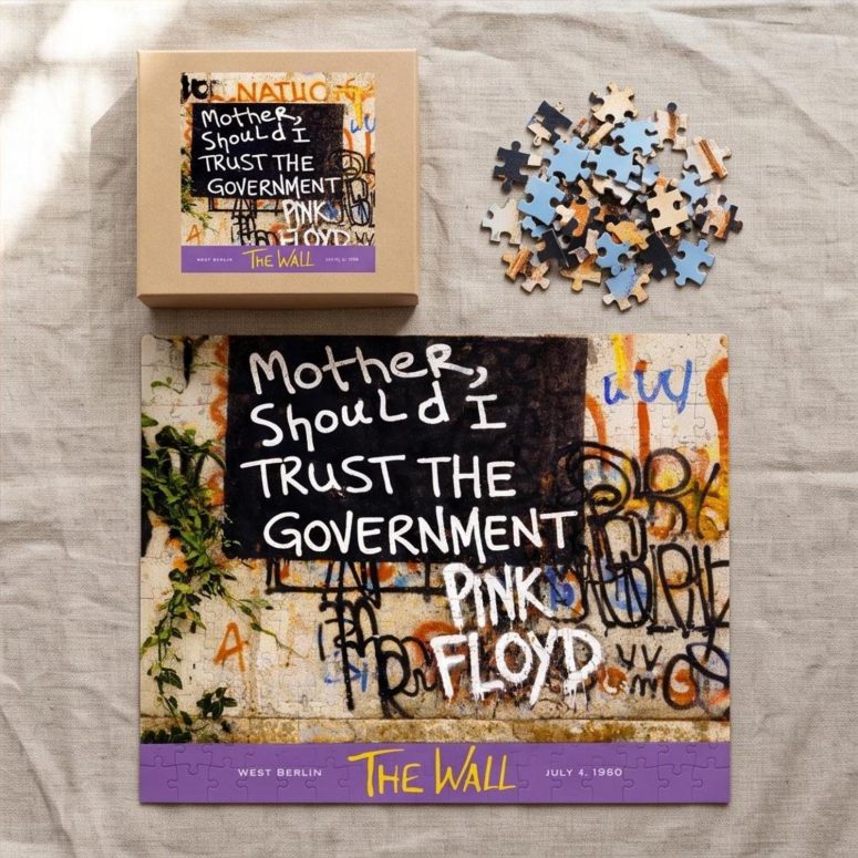 Pink Floyd Puzzle - Mother Should I Trust The Government Berlin Wall 1990 Pink Floyd Puzzle - Mother Should I Trust The Government Berlin Wall 1990