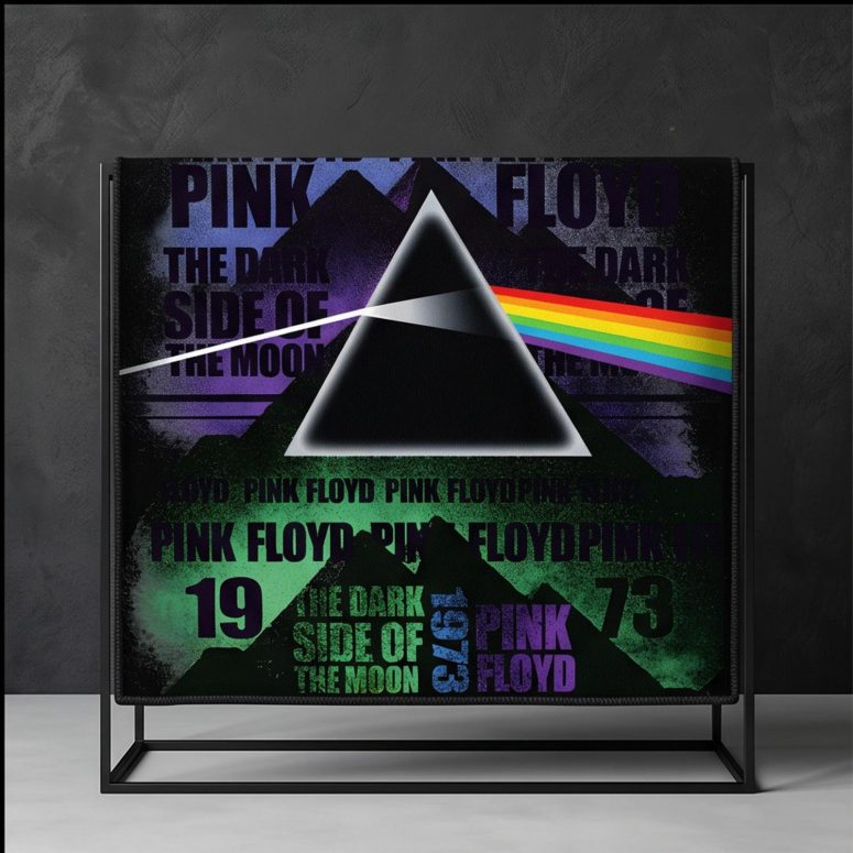 Pink Floyd Rug - Dark Side of The Moon 1973 Pyramid Prims
