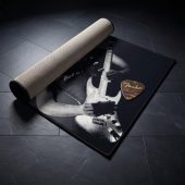 Pink Floyd Rug - Gilmour at Earls Court with the Black Strat 1973 Pink Floyd Rug - Gilmour at Earls Court with the Black Strat 1973