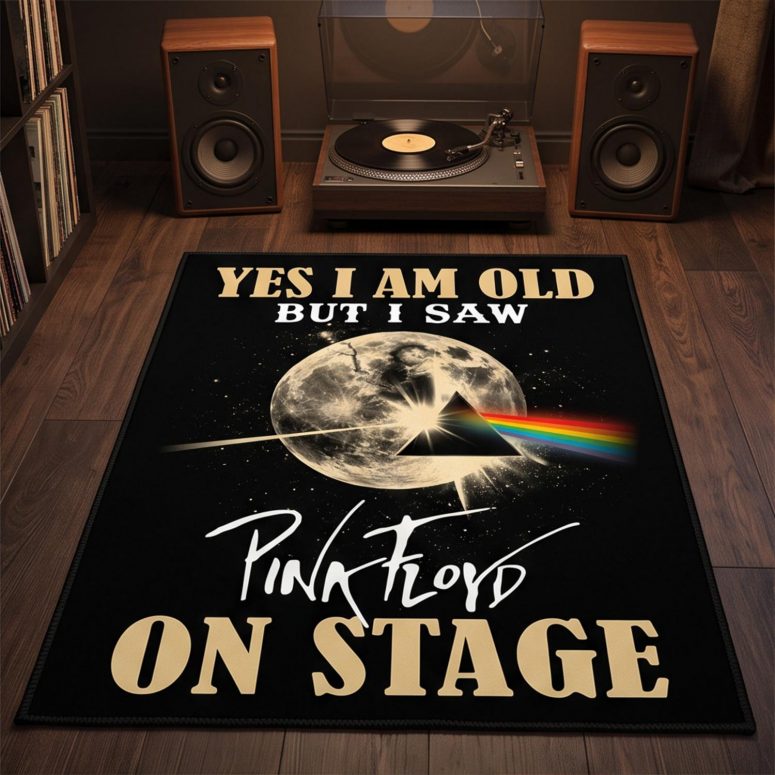 Pink Floyd Rug - I Am Old But I Saw Pink Floyd On Stage DSOTM Pink Floyd Rug - I Am Old But I Saw Pink Floyd On Stage DSOTM