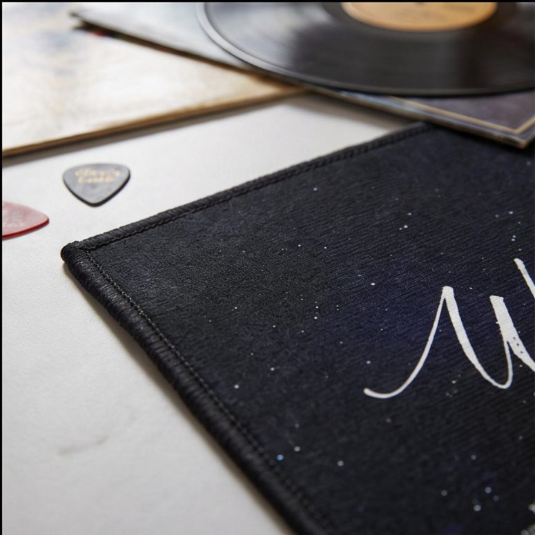 Pink Floyd Rug - Wish You Were Here With Guitar Typography And Signatures Pink Floyd Rug - Wish You Were Here With Guitar Typography And Signatures