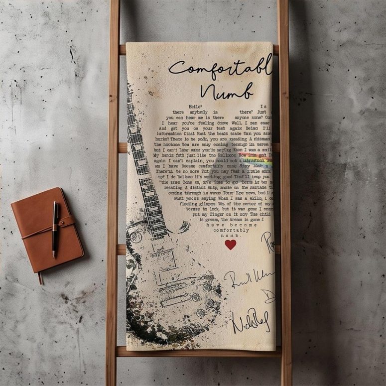 Pink Floyd Tapestry - Comfortably Numb Lyrics Band Signatures