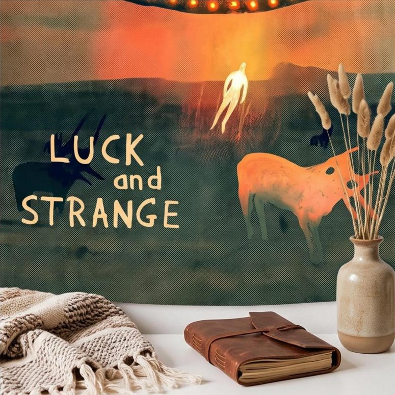 Pink Floyd Tapestry - David GIlmour Luck And Strange Dark and Velvet Nights Pink Floyd Tapestry - David GIlmour Luck And Strange Dark and Velvet Nights