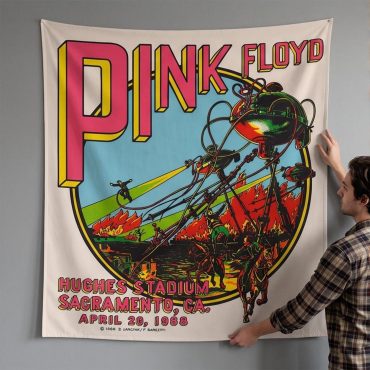 Pink Floyd Tapestry - Hughes Stadium Sacramento Concert