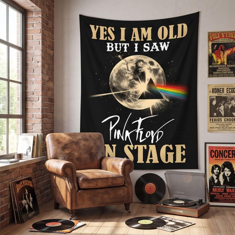 Pink Floyd Tapestry - I Am Old But I Saw Pink Floyd On Stage DSOTM