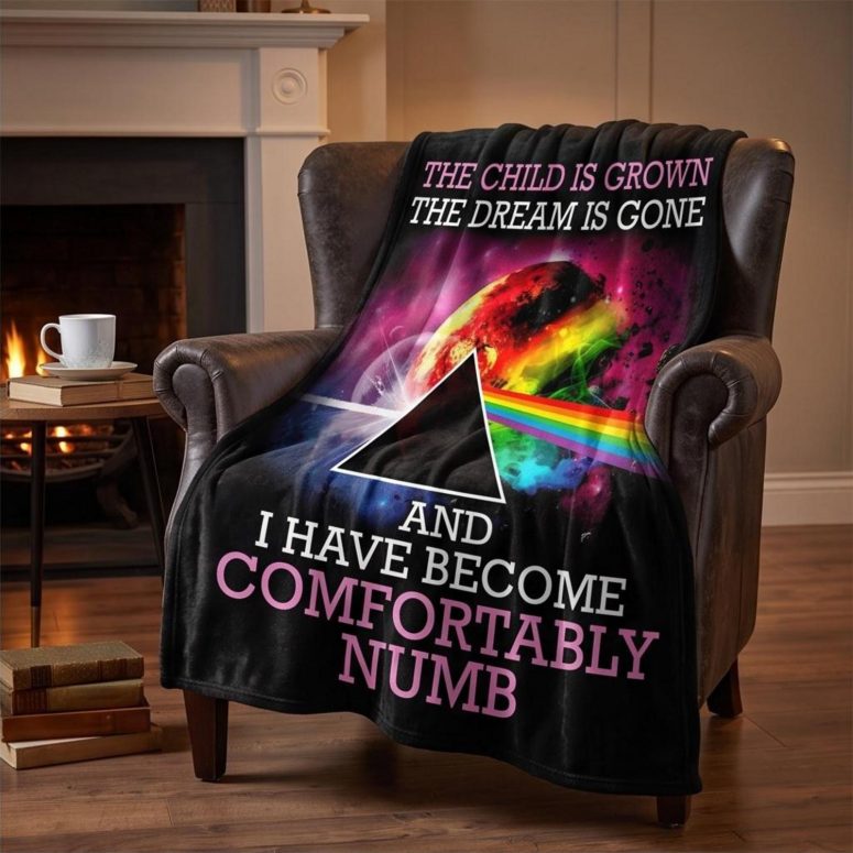 Pink Floyd Velveteen Plush Blanket - Comfortably Numb The Child Is Grown The Dream Is Gone