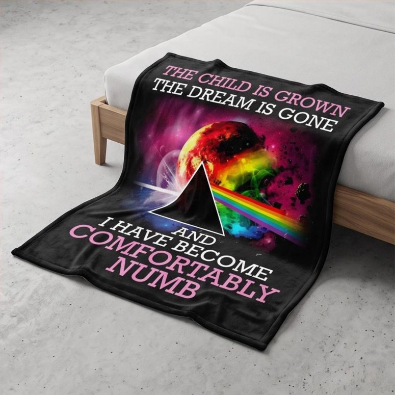 Pink Floyd Velveteen Plush Blanket - Comfortably Numb The Child Is Grown The Dream Is Gone
