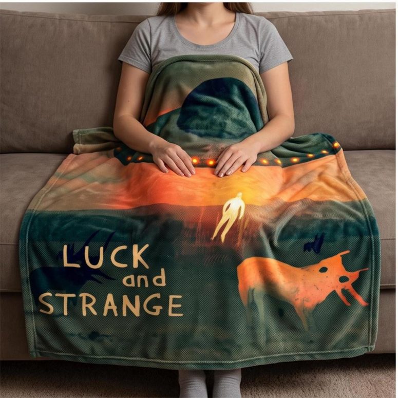 Pink Floyd Velveteen Plush Blanket - David GIlmour Luck And Strange Dark and Velvet Nights Pink Floyd Velveteen Plush Blanket - David GIlmour Luck And Strange Dark and Velvet Nights