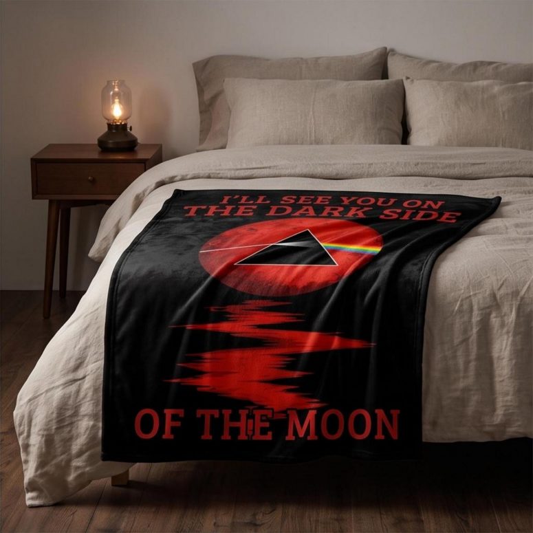 Pink Floyd Velveteen Plush Blanket - I’ll see you on the Dark Side
