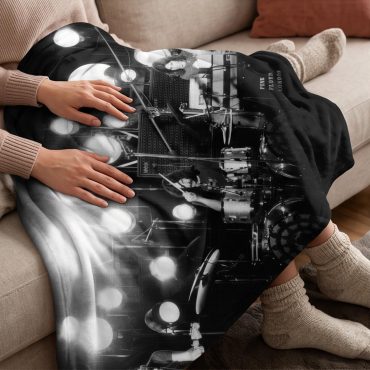 Pink Floyd Velveteen Plush Blanket - Pink Floyd Live at Pompeii 1972