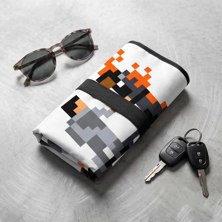 Pink Floyd Auto Sun Shade - Wish You Were Here ShakeHand Pixel Art