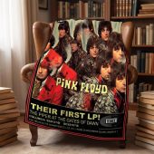 Pink Floyd Fleece Blanket - Piper at the Gates of Dawn LP Members Pink Floyd Fleece Blanket - Piper at the Gates of Dawn LP Members