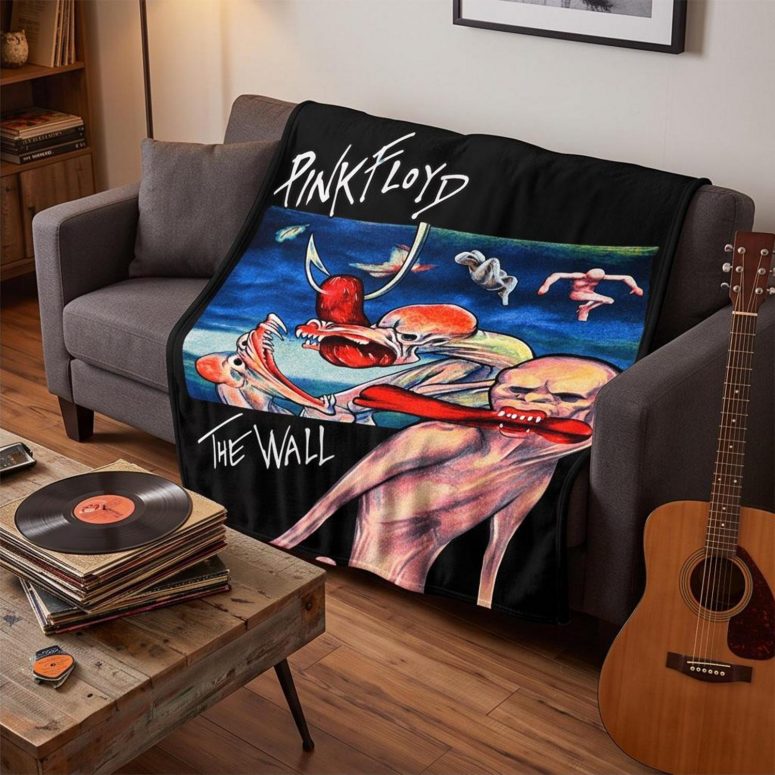 Pink Floyd Fleece Blanket - The Wall 1979 Skeptical Vintage
