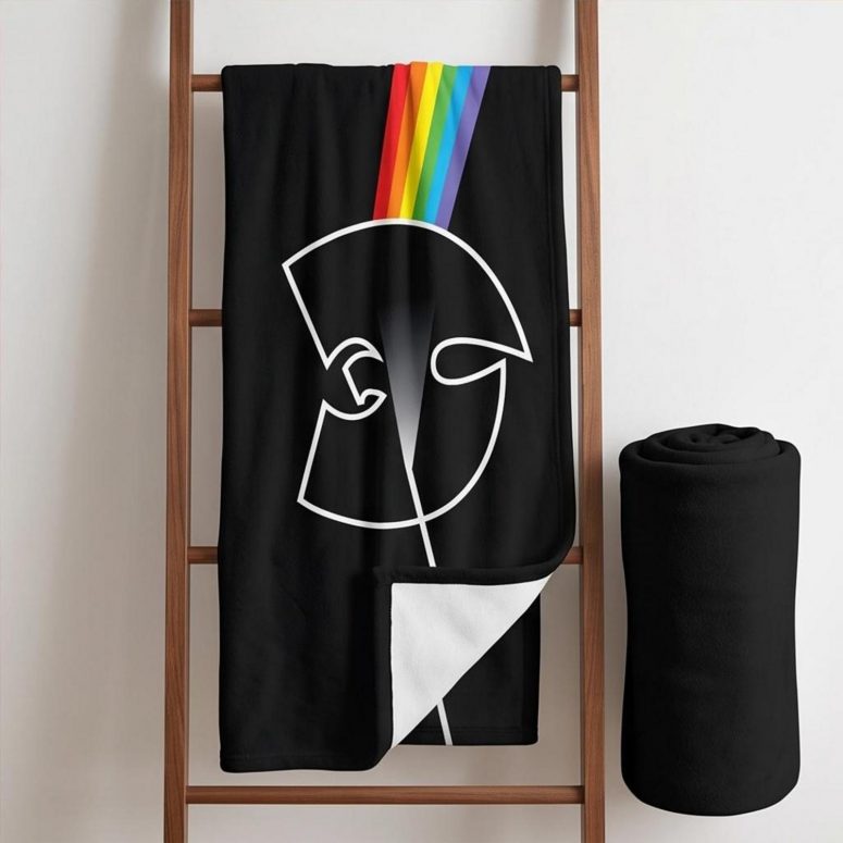 Pink Floyd Fleece Blanket - The Wu Tang Clan Dark Side Of The Moon