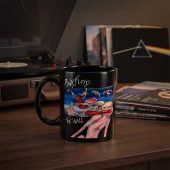 Pink Floyd Mug - The Wall 1979 Skeptical Vintage Pink Floyd Mug - The Wall 1979 Skeptical Vintage