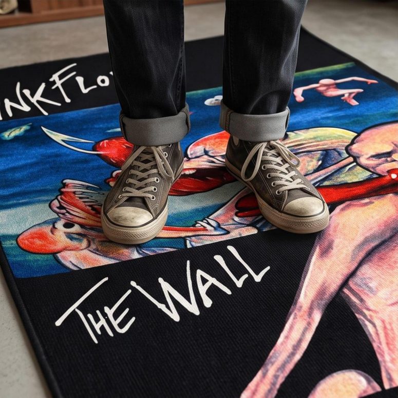 Pink Floyd Rug - The Wall 1979 Skeptical Vintage