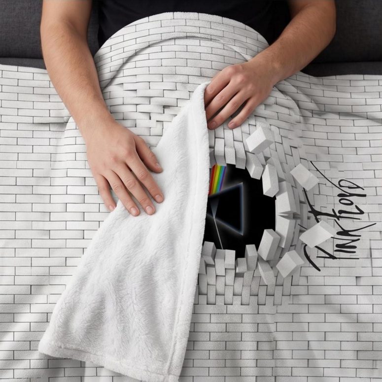 Pink Floyd Velveteen Plush Blanket - Brick In The Wall 3D